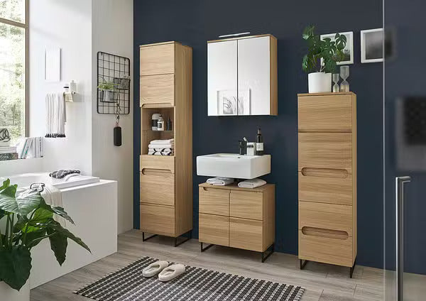 Colonne de salle de bain en chêne massif