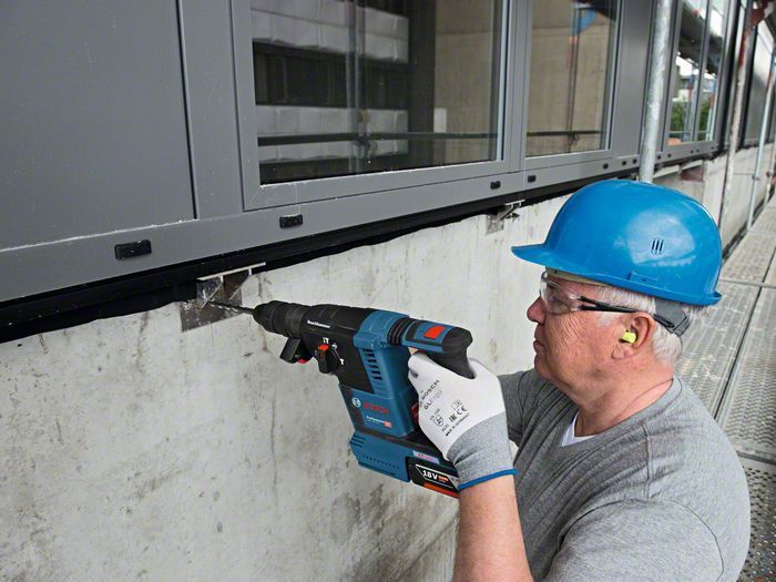 Perforateur sans-fil Bosch GBH 18V-26F + 2 batteries 5,0 Ah + chargeur 0611910007